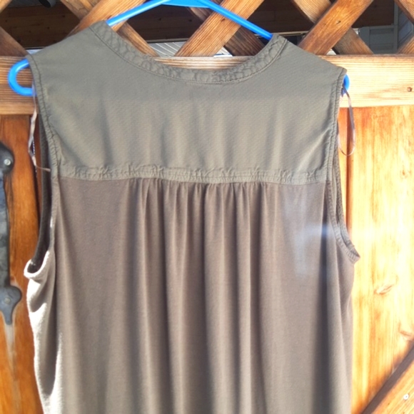 ⭐️George Forest green Top - Picture 6 of 6